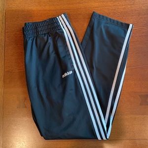 Adidas Joggers Women’s